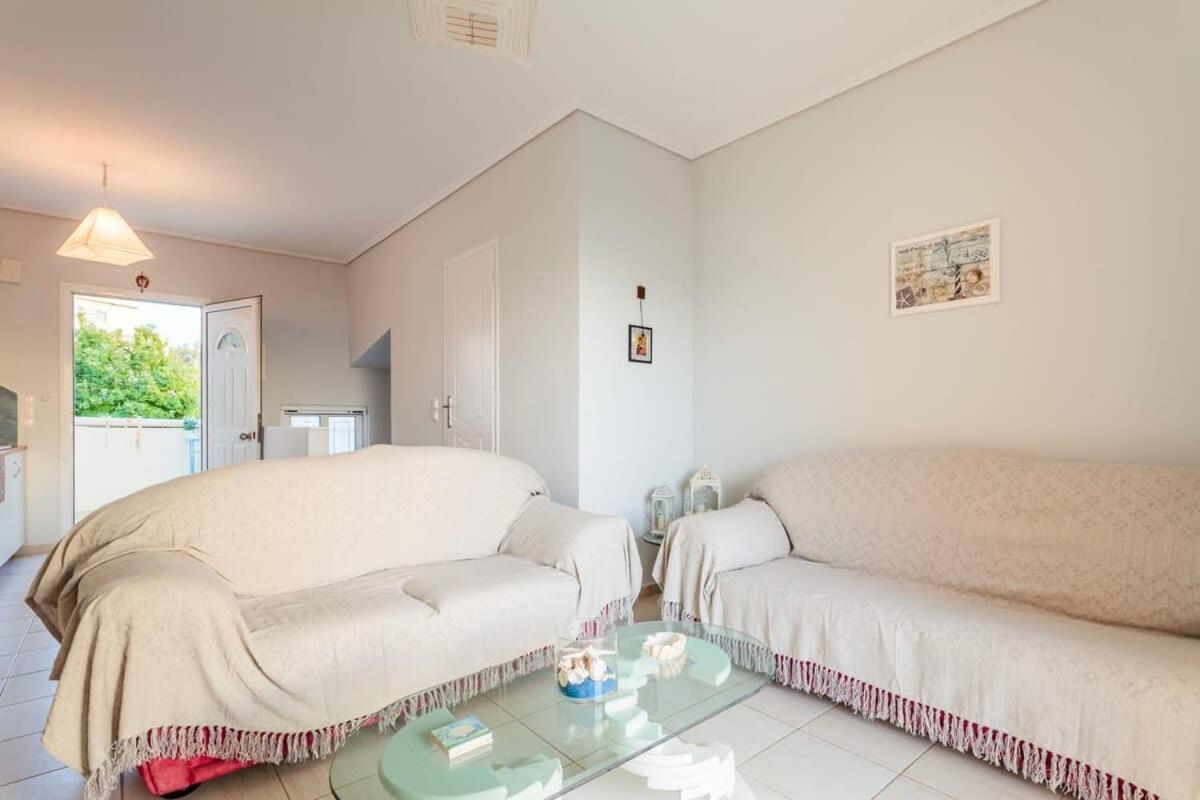 Seaview Terrace Haven-Perfect Location By The Sea Kalamata Exterior foto